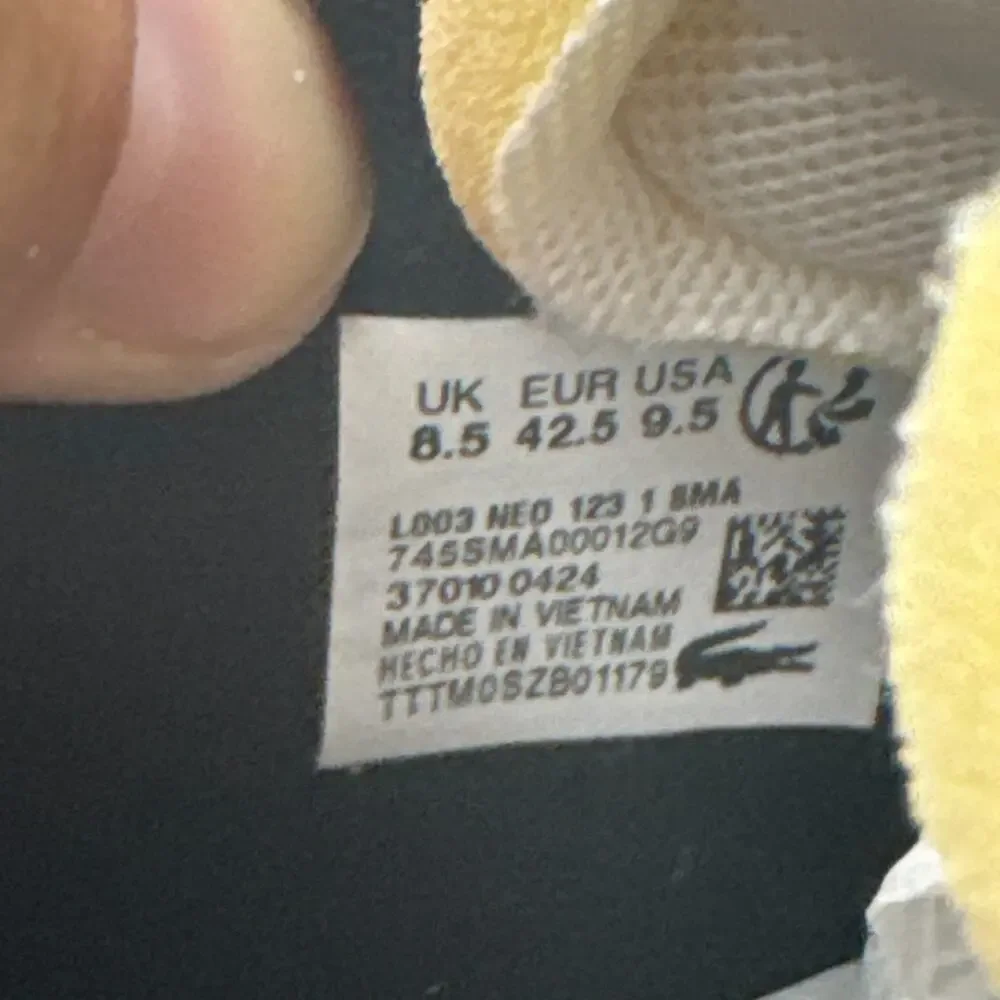 Lacoste l003 neo